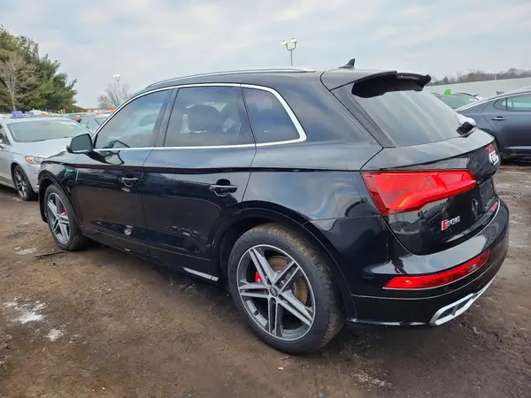 WA1A4AFYXJ2232570 2018 AUDI SQ5 - Image 2