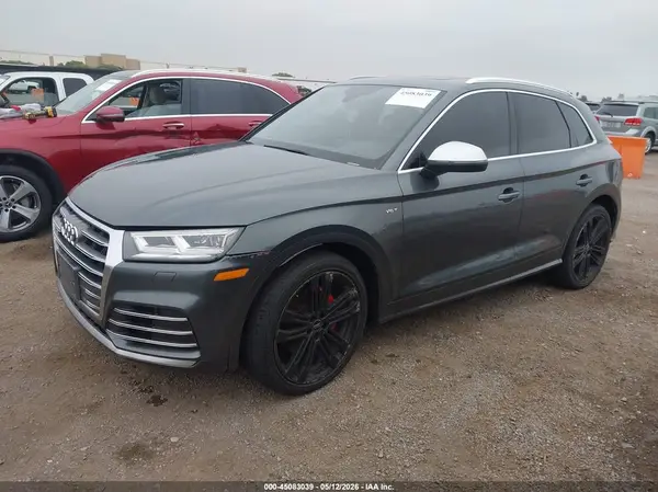 WA1A4BFY1J2036488 2018 AUDI SQ5 - Image 2