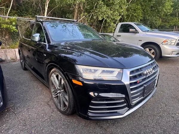 WA1A4BFY2J2020221 2018 AUDI SQ5 - Image 1