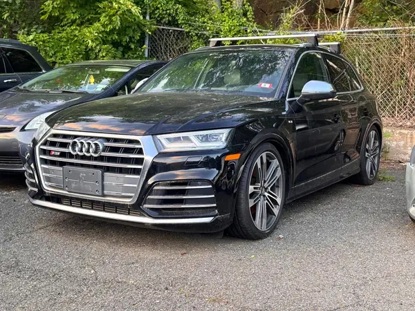 WA1A4BFY2J2020221 2018 AUDI SQ5 - Image 2