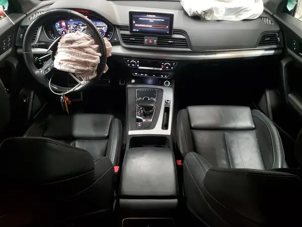 WA1A4BFYXJ2203026 2018 AUDI SQ5 - Image 8