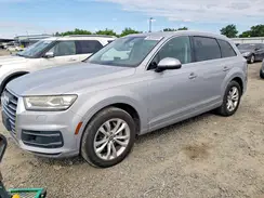 WA1AAAF70HD003930 2017 AUDI Q7