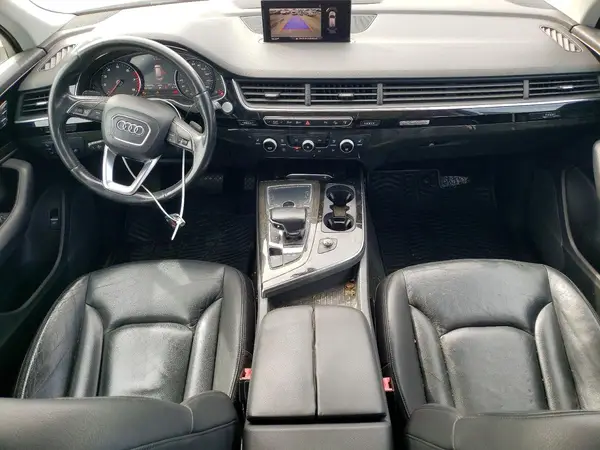 WA1AAAF70HD003930 2017 AUDI Q7 - Image 8