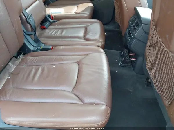 WA1AAAF70HD007444 2017 AUDI Q7 - Image 8