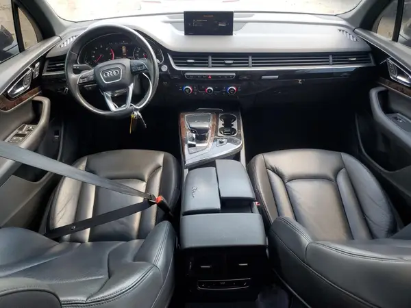 WA1AAAF70HD008058 2017 AUDI Q7 - Image 8
