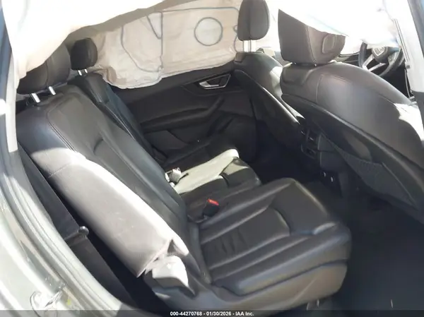 WA1AAAF70JD005327 2018 AUDI Q7 - Image 8
