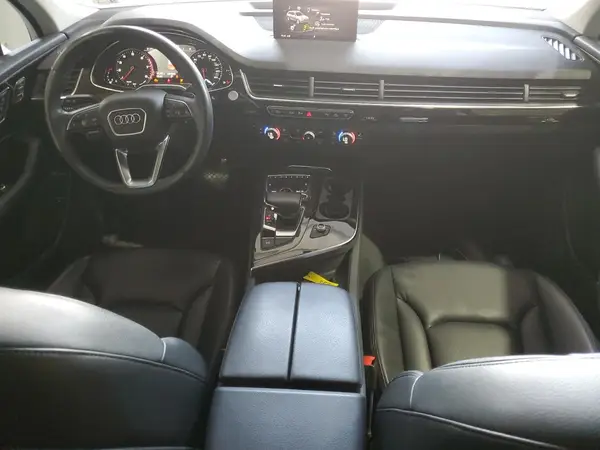 WA1AAAF70KD046428 2019 AUDI Q7 - Image 8