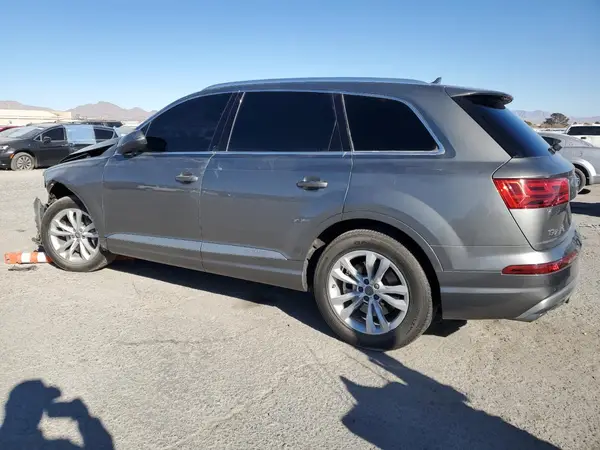 WA1AAAF71HD001703 2017 AUDI Q7 - Image 2