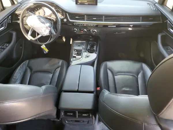 WA1AAAF71HD001703 2017 AUDI Q7 - Image 8