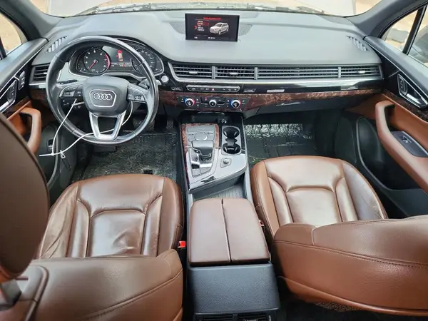WA1AAAF71HD008697 2017 AUDI Q7 - Image 8