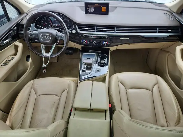 WA1AAAF71JD005028 2018 AUDI Q7 - Image 8