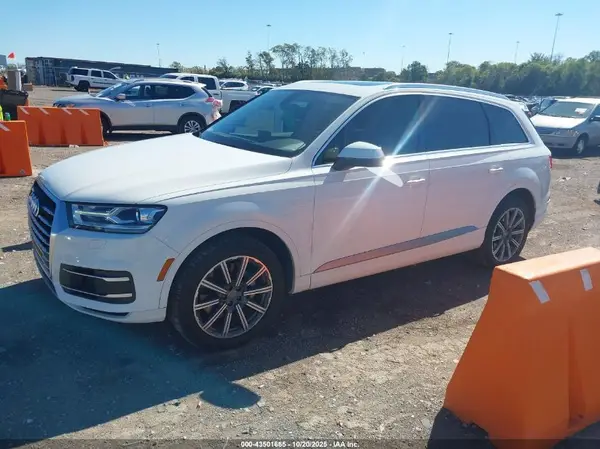 WA1AAAF71JD005031 2018 AUDI Q7 - Image 2
