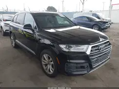 WA1AAAF71JD049644 2018 AUDI Q7