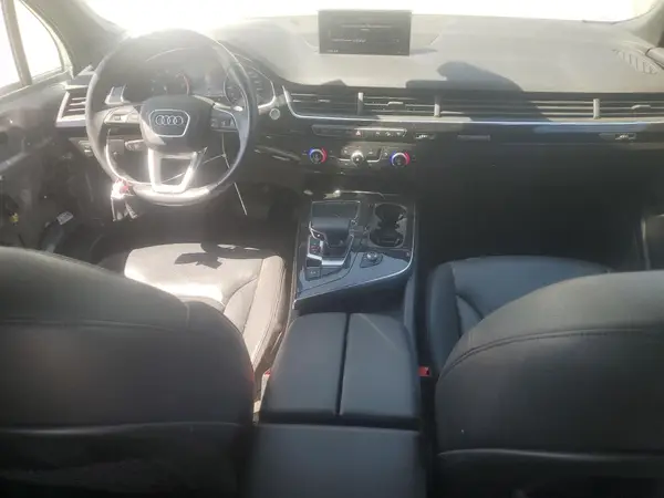WA1AAAF71KD031811 2019 AUDI Q7 - Image 8