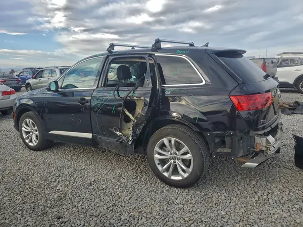 WA1AAAF71KD034935 2019 AUDI Q7 - Image 2