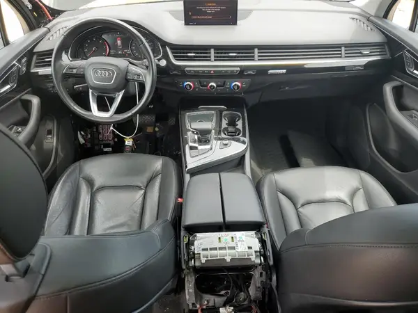 WA1AAAF72HD003296 2017 AUDI Q7 - Image 8