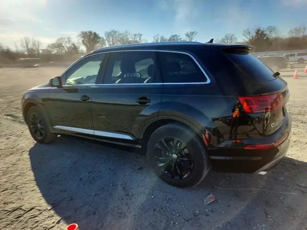 WA1AAAF72HD003363 2017 AUDI Q7 - Image 2