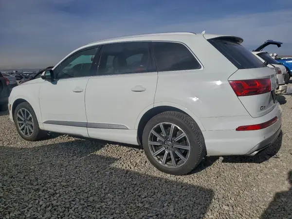 WA1AAAF72HD014816 2017 AUDI Q7 - Image 2