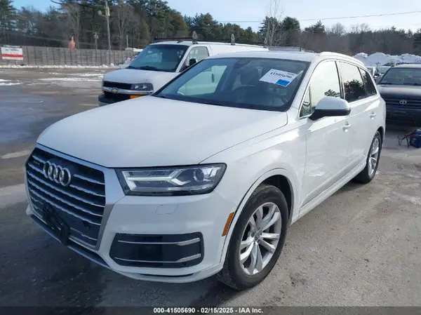 WA1AAAF72HD022267 2017 AUDI Q7 - Image 2