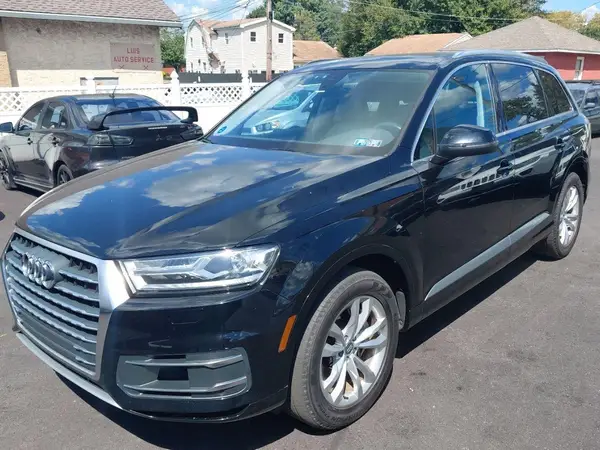 WA1AAAF72HD038467 2017 AUDI Q7 - Image 2