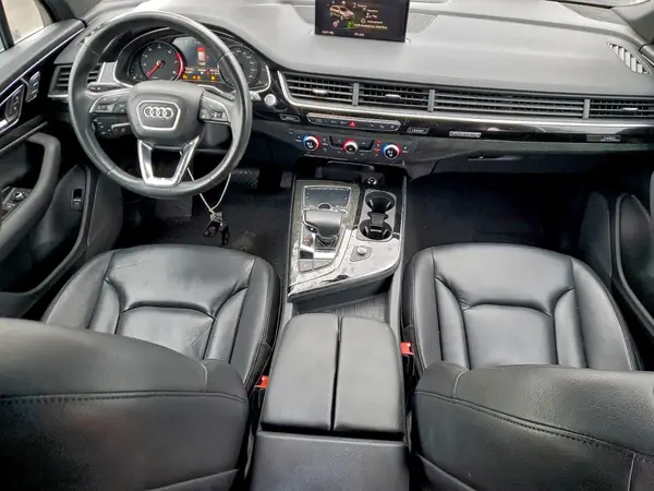 WA1AAAF72JD053203 2018 AUDI Q7 - Image 8
