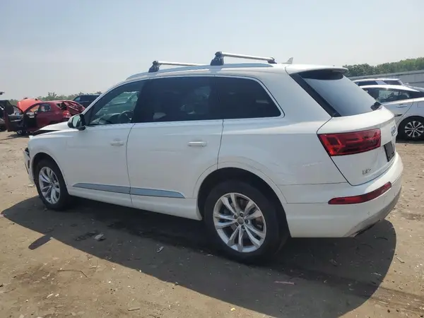 WA1AAAF72JD053945 2018 AUDI Q7 - Image 2