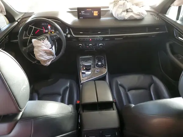 WA1AAAF72KD003418 2019 AUDI Q7 - Image 8