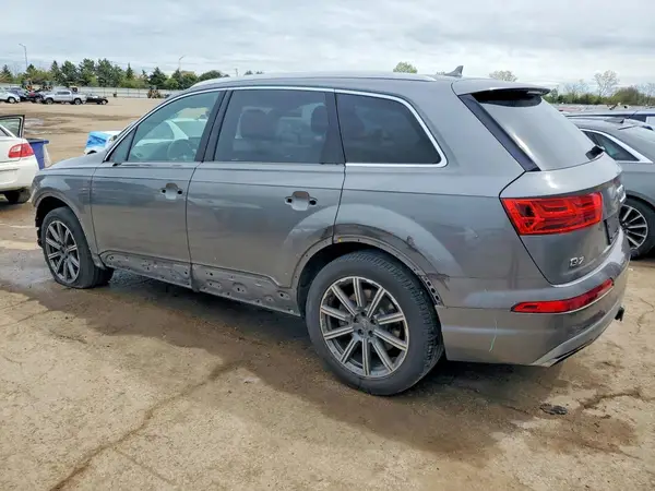 WA1AAAF73JD016998 2018 AUDI Q7 - Image 2