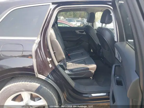 WA1AAAF73JD047314 2018 AUDI Q7 - Image 8