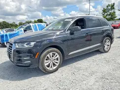 WA1AAAF73KD005629 2019 AUDI Q7