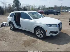 WA1AAAF73KD007736 2019 AUDI Q7