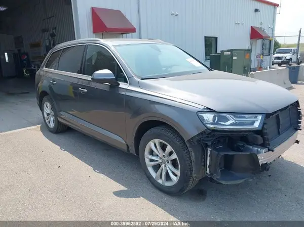 WA1AAAF73KD031616 2019 AUDI Q7 - Image 1
