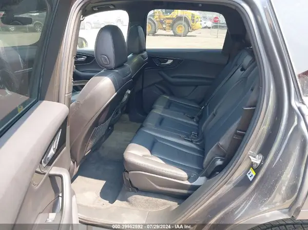 WA1AAAF73KD031616 2019 AUDI Q7 - Image 8