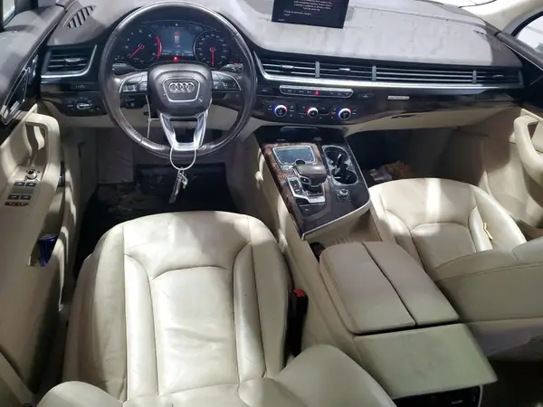 WA1AAAF74HD005633 2017 AUDI Q7 - Image 8