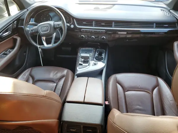 WA1AAAF74HD009620 2017 AUDI Q7 - Image 8