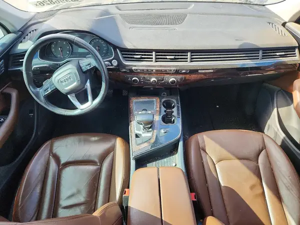 WA1AAAF74HD023498 2017 AUDI Q7 - Image 8