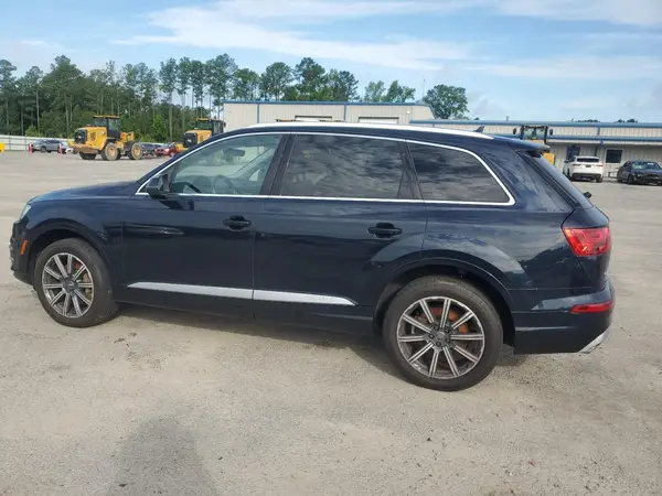 WA1AAAF74HD028913 2017 AUDI Q7 - Image 2