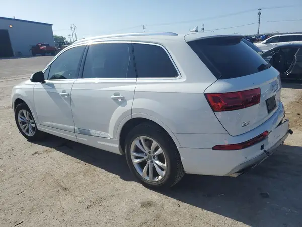 WA1AAAF74JD006660 2018 AUDI Q7 - Image 2