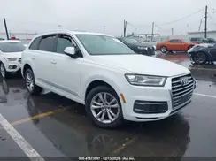 WA1AAAF74JD054174 2018 AUDI Q7