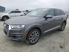 WA1AAAF74KD008880 2019 AUDI Q7