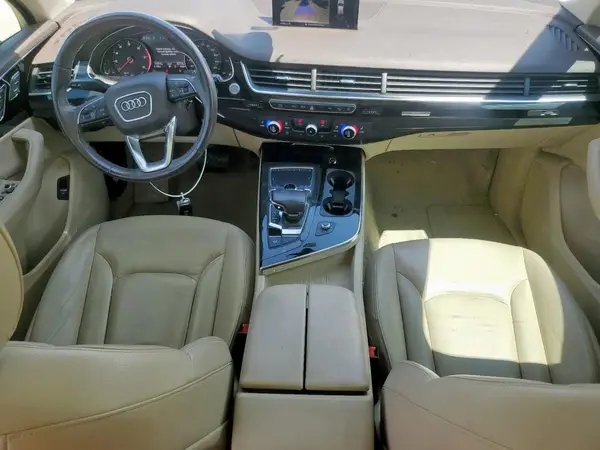 WA1AAAF74KD027154 2019 AUDI Q7 - Image 8