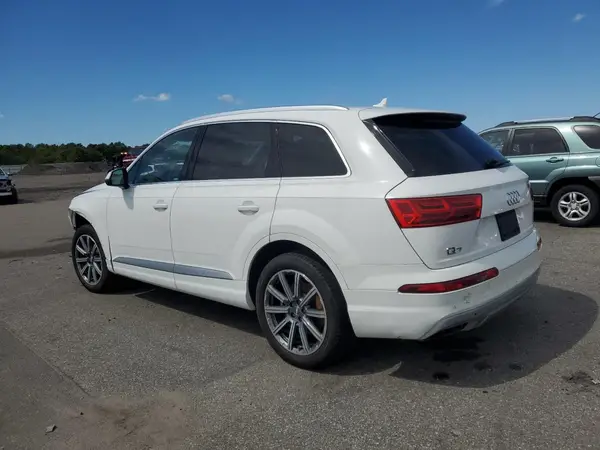 WA1AAAF74KD045007 2019 AUDI Q7 - Image 2