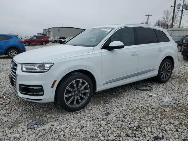 WA1AAAF75HD008038 2017 AUDI Q7 - Image 1