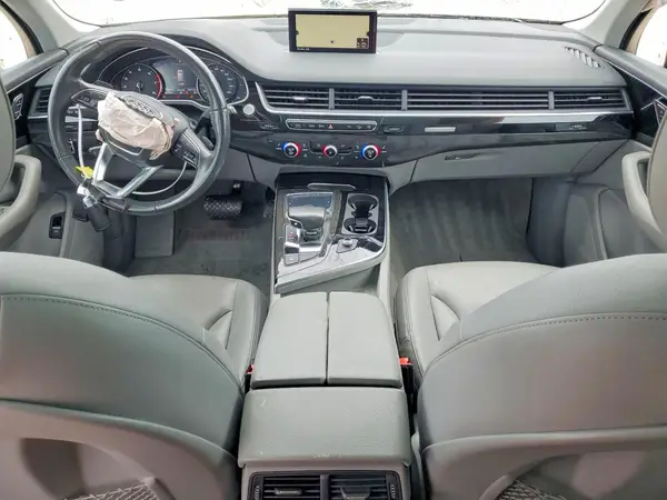 WA1AAAF75HD014762 2017 AUDI Q7 - Image 8