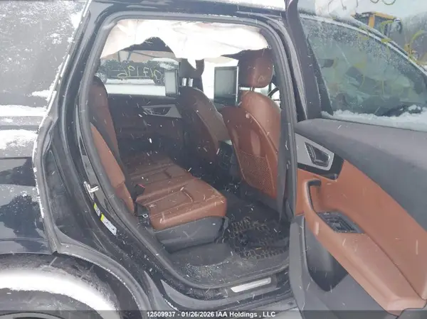 WA1AAAF75JD017196 2018 AUDI Q7 - Image 8
