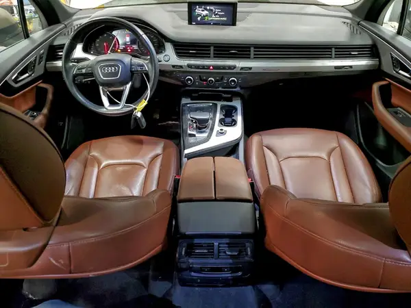WA1AAAF75JD036265 2018 AUDI Q7 - Image 8