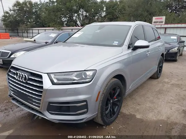 WA1AAAF75JD053289 2018 AUDI Q7 - Image 2