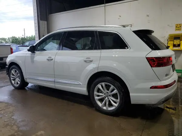 WA1AAAF75JD053888 2018 AUDI Q7 - Image 2