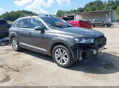 WA1AAAF75KD011271 2019 AUDI Q7
