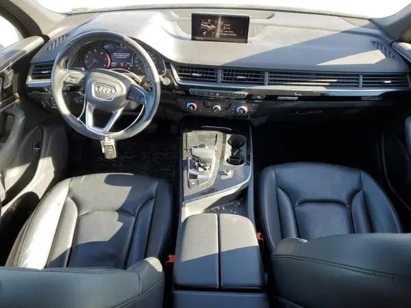 WA1AAAF75KD011495 2019 AUDI Q7 - Image 8